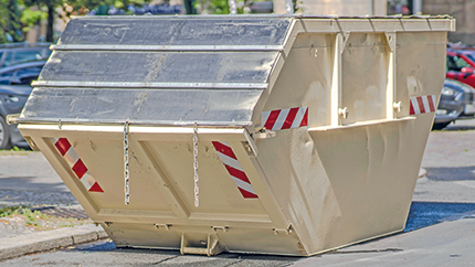 KFZ- & Container Warnmarkierung – Vorschriften, Einsatz und richtige Montage