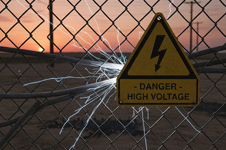 Blog_Warnung_vor_Spannung.png