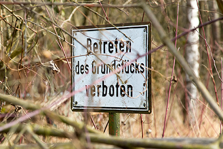 Betreten verboten_.png