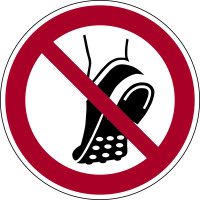 Verbotsschild, Metallbeschlagenes Schuhwerk verboten P035 - ASR A1.3 (DIN EN ISO 7010)